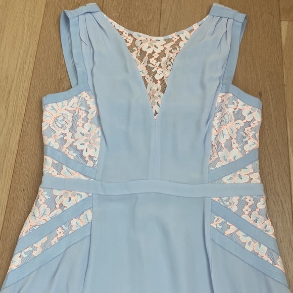 French Connection baby blue with white and neon pink lace dress - Picture 2 of 11